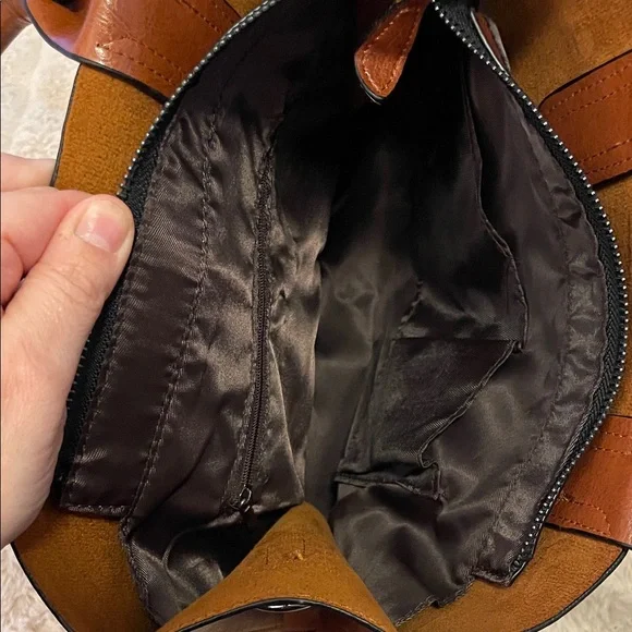 NWOT Elegant Brown Faux Leather RN Tote Bag/Purse - Picture 6 of 9